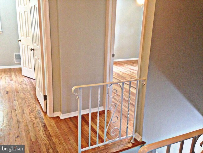 Building Photo - 55 Montgomery St