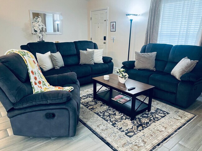 Primary Photo - 13775 SW 115 Pl