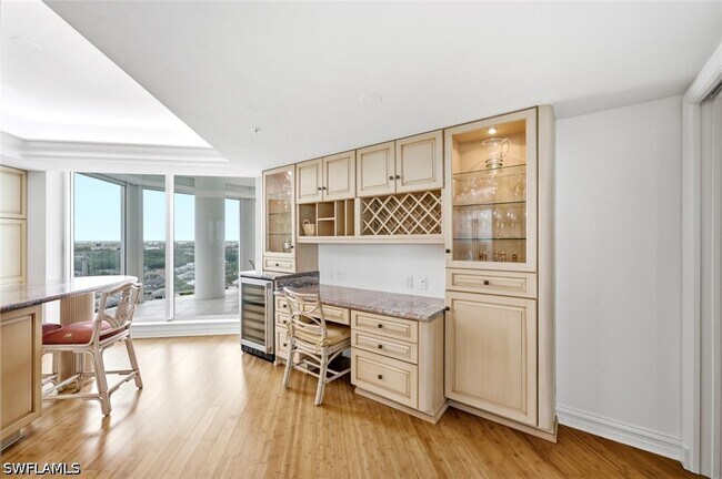 Building Photo - 60 Seagate Dr