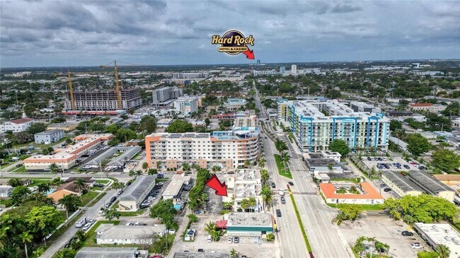 Building Photo - 200 E Dania Beach Blvd