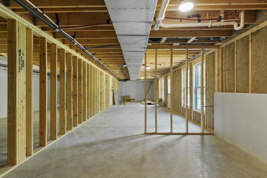 Building Photo - 542 Partridge Farm Rd