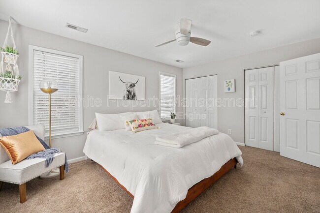 Building Photo - 11339 Dundarrach Ln