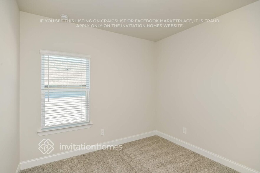 Building Photo - 1319 Bluffton Cir