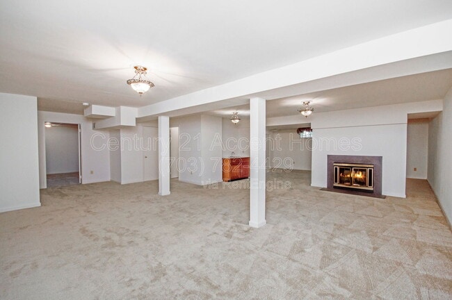 Building Photo - 4572 Shetland Green Rd