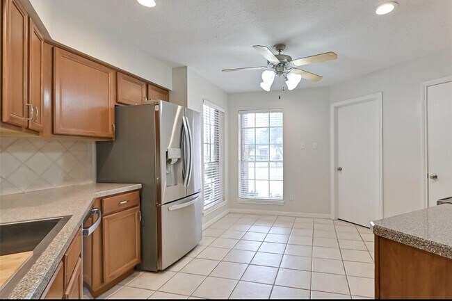 Building Photo - 13310 Meisterwood Dr