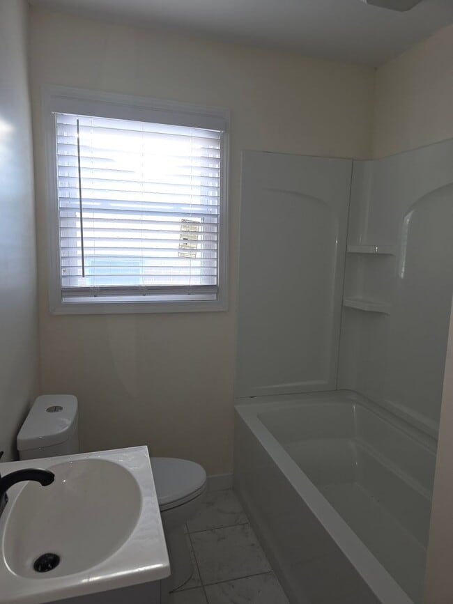 Building Photo - ORANGEBURG