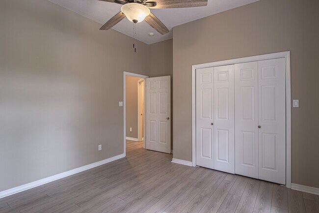 Building Photo - 108 Blue Heron Point