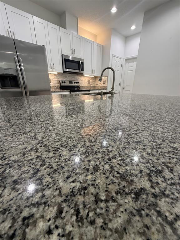 Building Photo - 310 Grape Ave