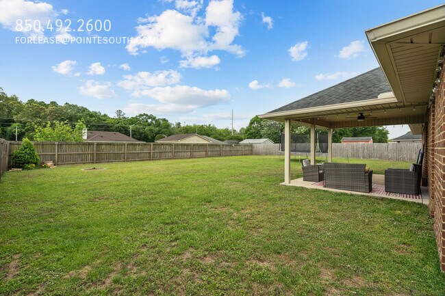 Building Photo - 12960 Westfield Loop
