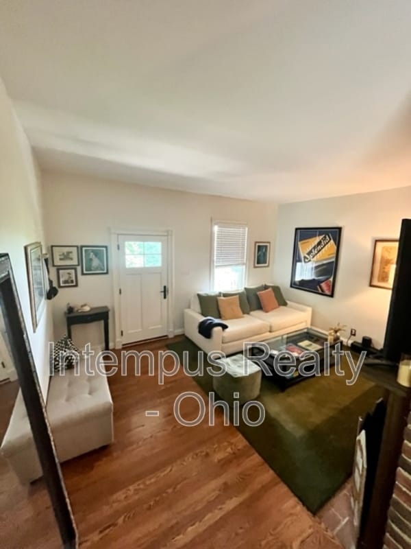 Building Photo - 3724 Stevens Pl