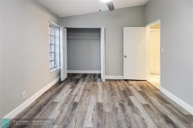 Building Photo - 4371 NW 80th Ave