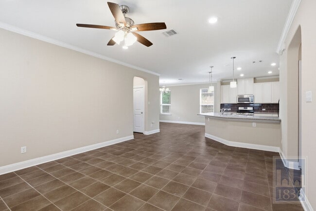 Building Photo - 4906 Madrid Dr