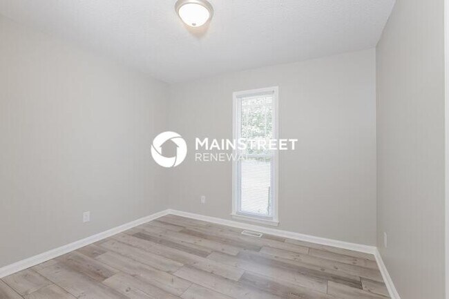 Building Photo - 3 Bedroom Pet-Friendly Home in CLAYTON, NC with Main Street Renewal