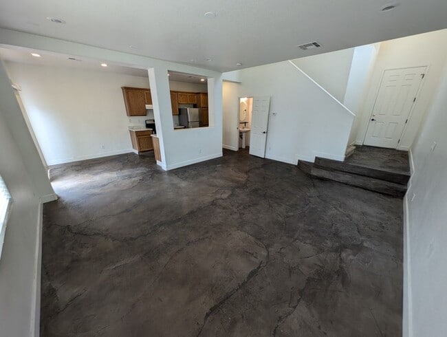 Building Photo - 9735 Clifford Walk Ave