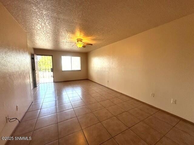 Building Photo - 2344 Saturn Cir