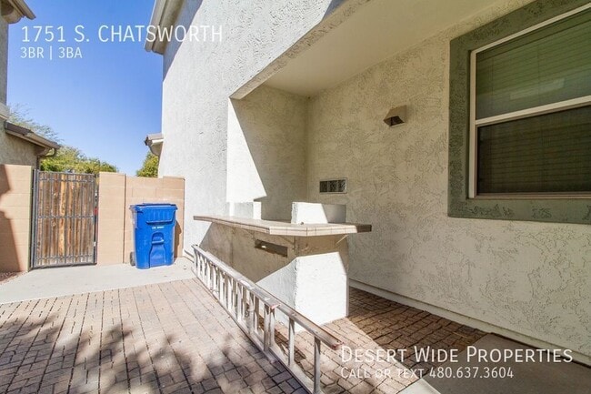 Building Photo - 1751 S. CHATSWORTH-