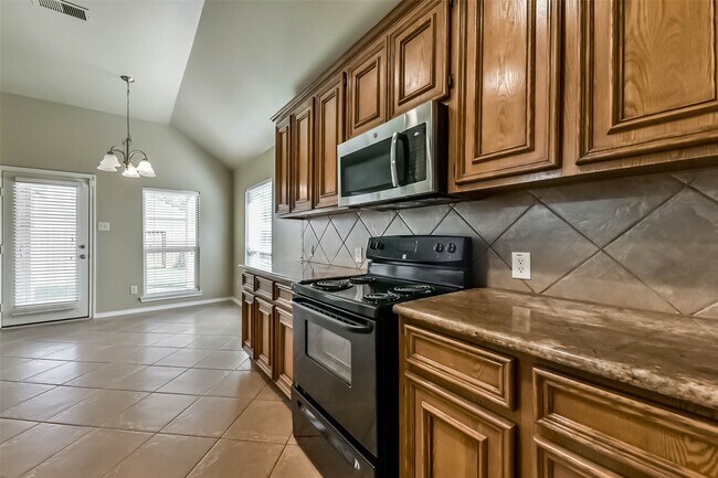 Building Photo - 15838 Mossy Shores Ct