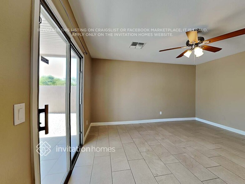 Building Photo - 15709 W Watson Ln