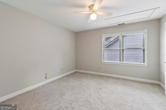 Building Photo - 3740 Ashford Point