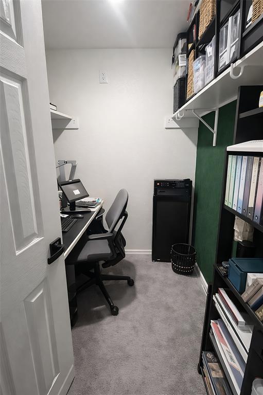 Building Photo - 104 Hellfighters Wy