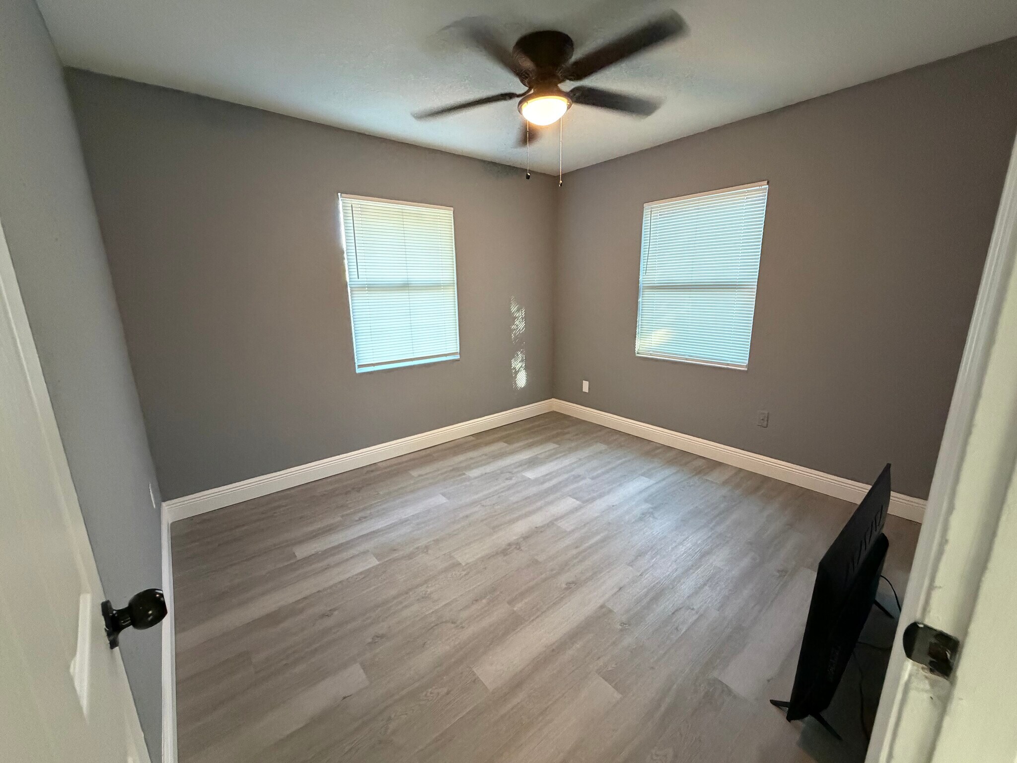 Building Photo - 830 Wooden Blvd