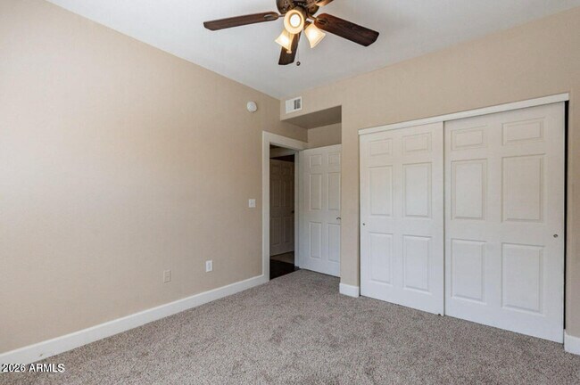 Building Photo - 5335 E Shea Blvd