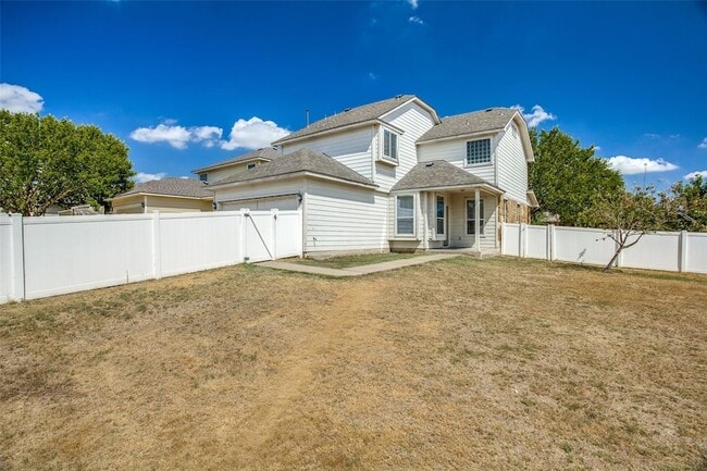 Building Photo - 317 Lava Bed Dr