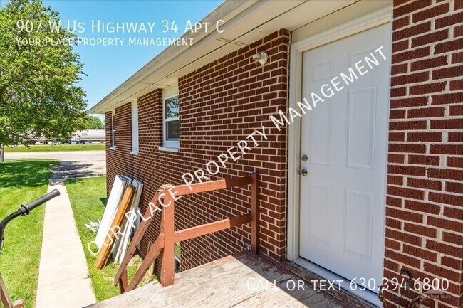 Building Photo - 907 W Us Highway 34 Apt C-