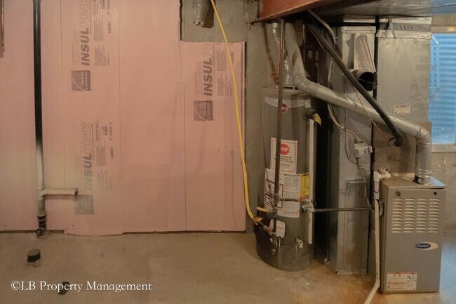 Building Photo - 4780 N Foxtail Dr