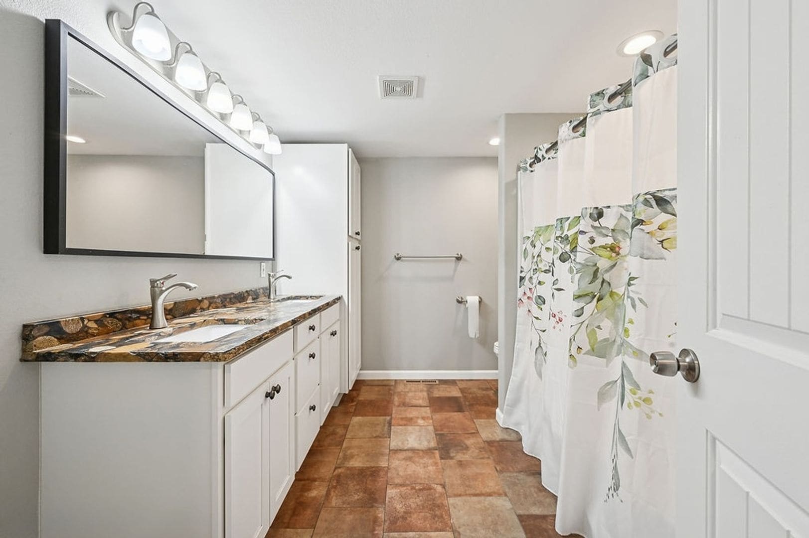 Building Photo - 7340 W Arkansas Ave