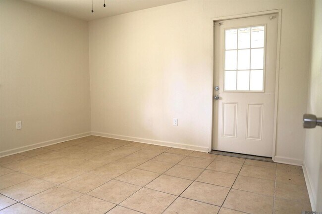 Building Photo - 10716 Cletus Dr
