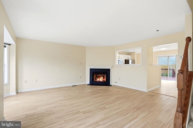 Building Photo - 541 Highland Towne Ln