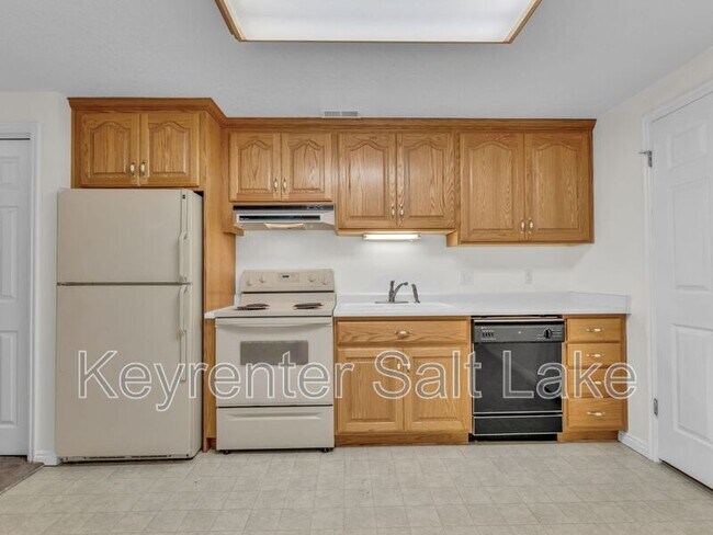 Building Photo - 1779 Michael Way