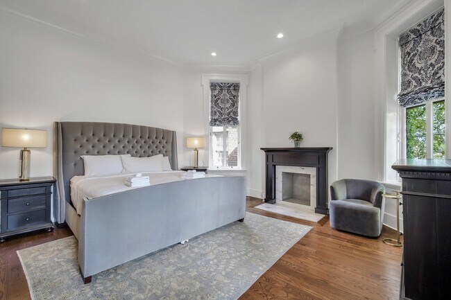 Building Photo - 219 E Charlton St