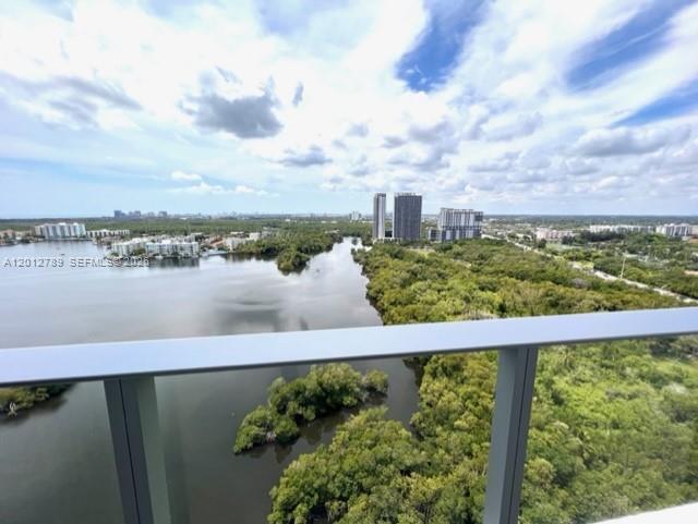 Building Photo - 17111 Biscayne Blvd