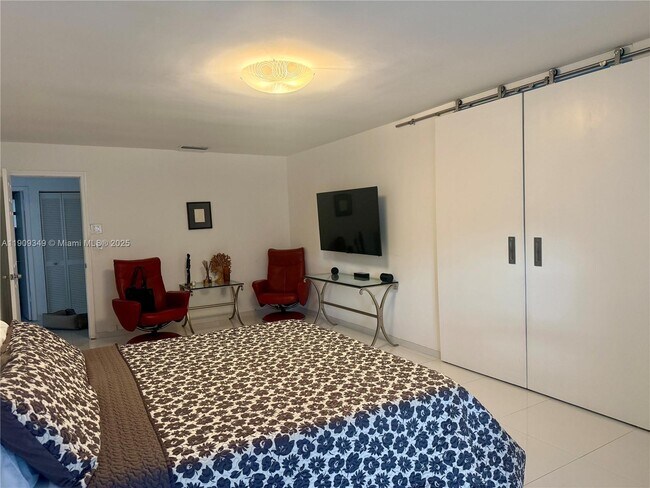 Building Photo - 11829 SW 105th Terrace