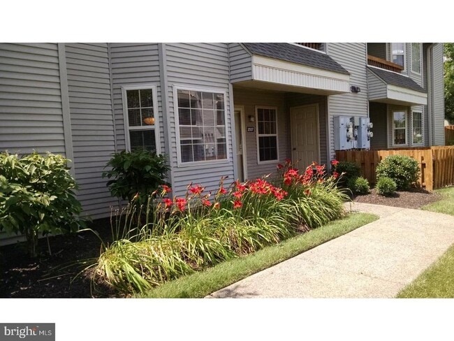 Building Photo - 2507 Brookhaven Dr