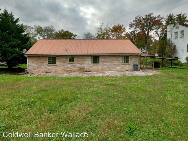 Building Photo - 3 br, 2 bath House - 136 Gilbert Lane