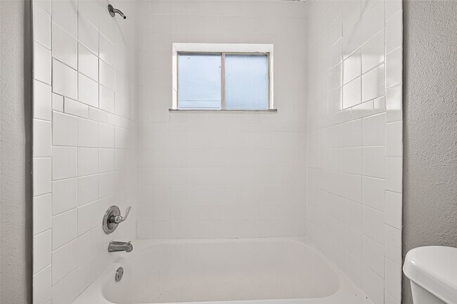 Building Photo - 9903 Towne Tower Ln