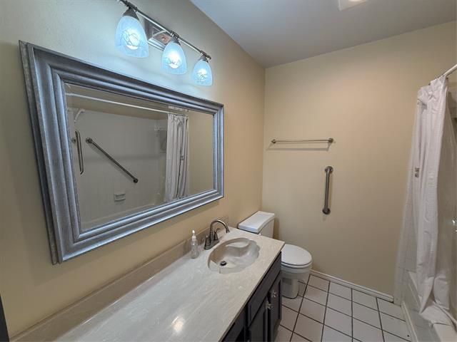 Building Photo - 2902 Post Oak Dr