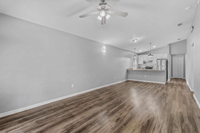 Building Photo - Charming 3BR 2BA near downtown Ocala!