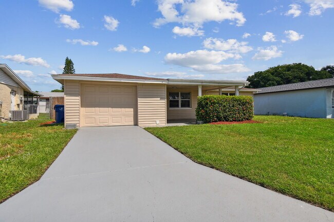Building Photo - 3525 Umber Rd