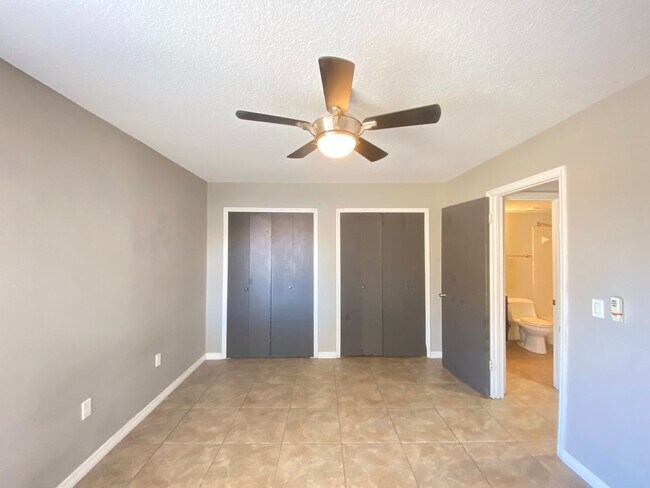 Building Photo - 650 Trinidad Ct