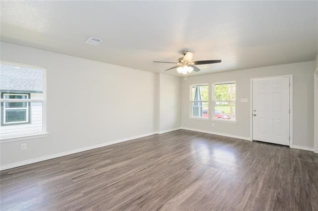 Building Photo - 103 3rd St