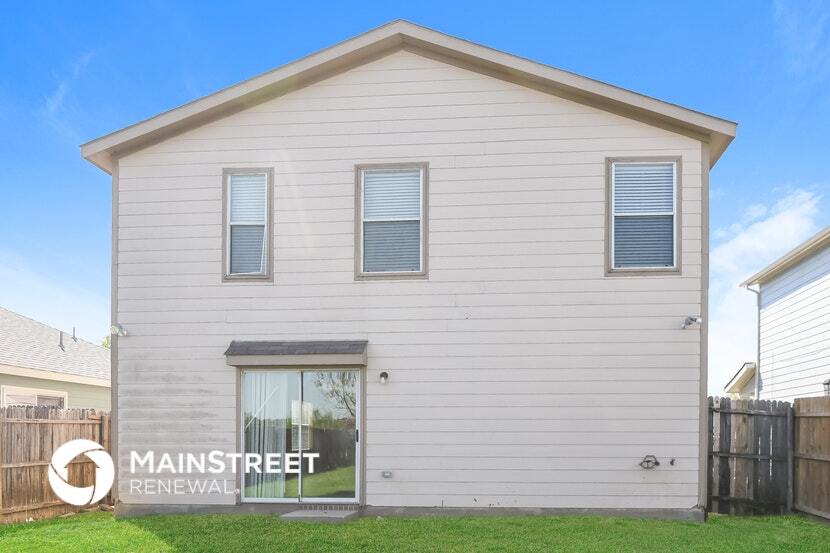 Building Photo - 1701 Vineridge Ln