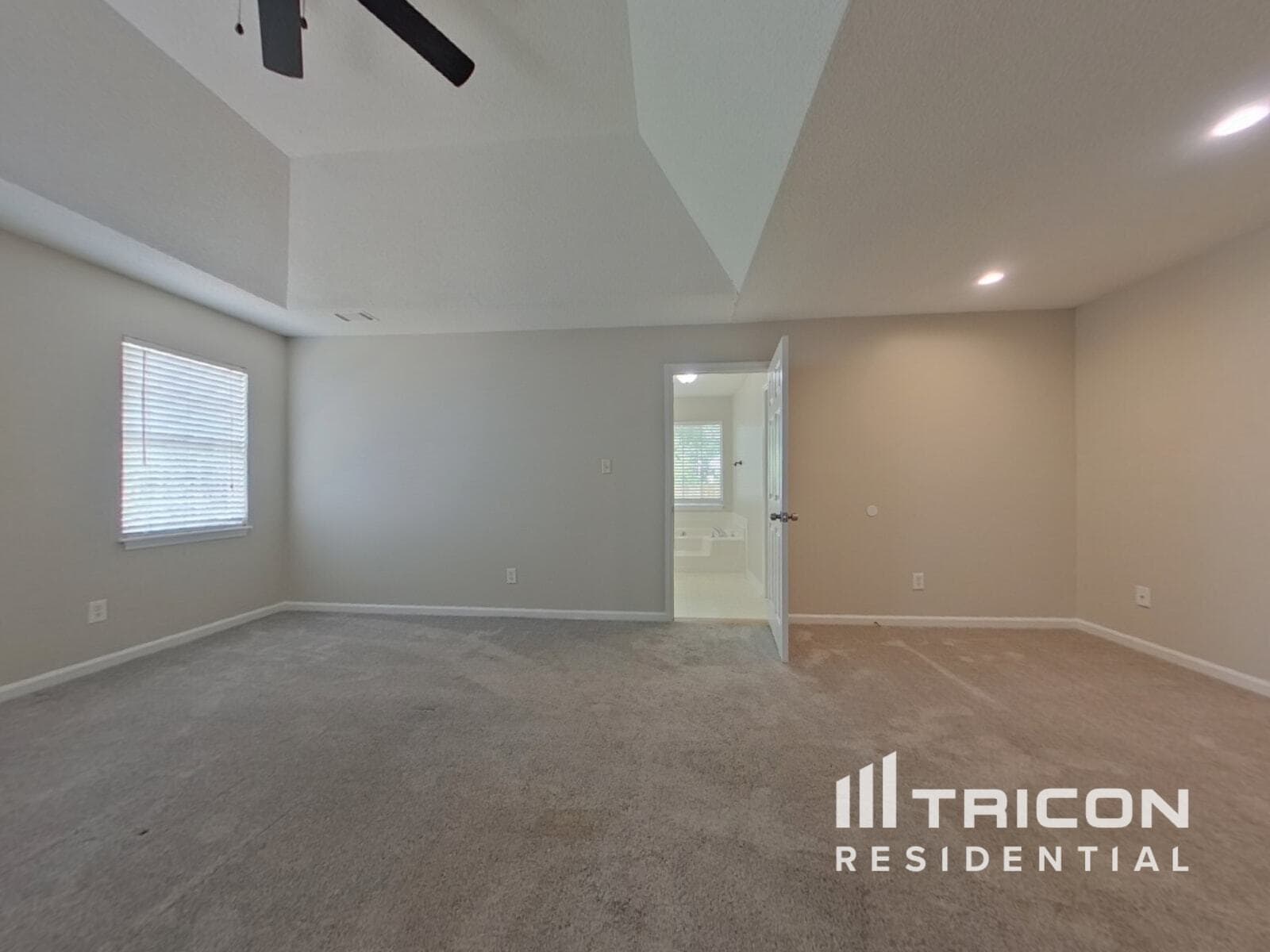 Building Photo - 4161 Saddle Horn Dr
