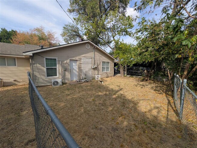 Building Photo - 230 W Himes St