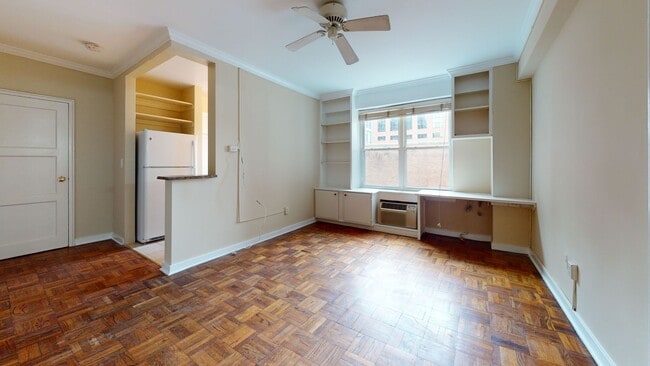 Building Photo - Dupont East Studio Apartment W/Private Roo...