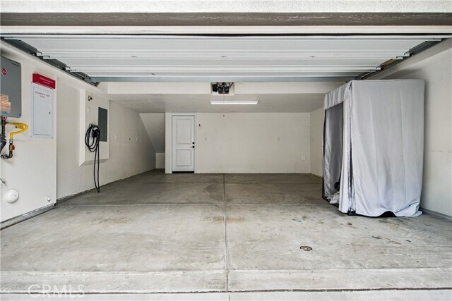 Building Photo - 14051 Diamond Ln