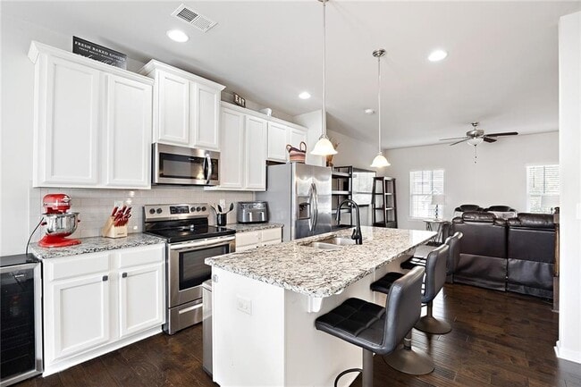 Building Photo - 3863 Equity Ln